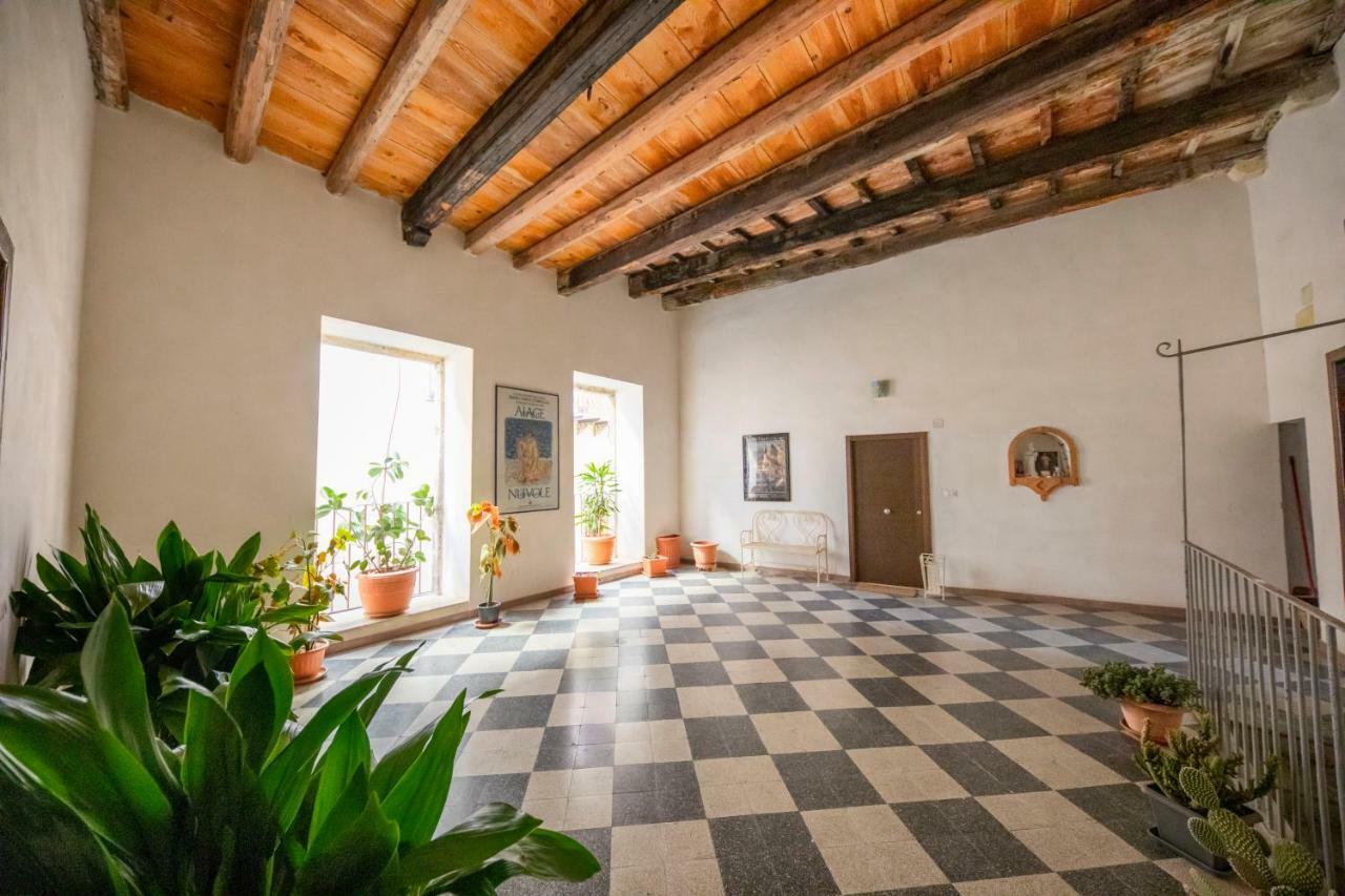 Sicilian Dream Apartments Чефалу Екстер'єр фото